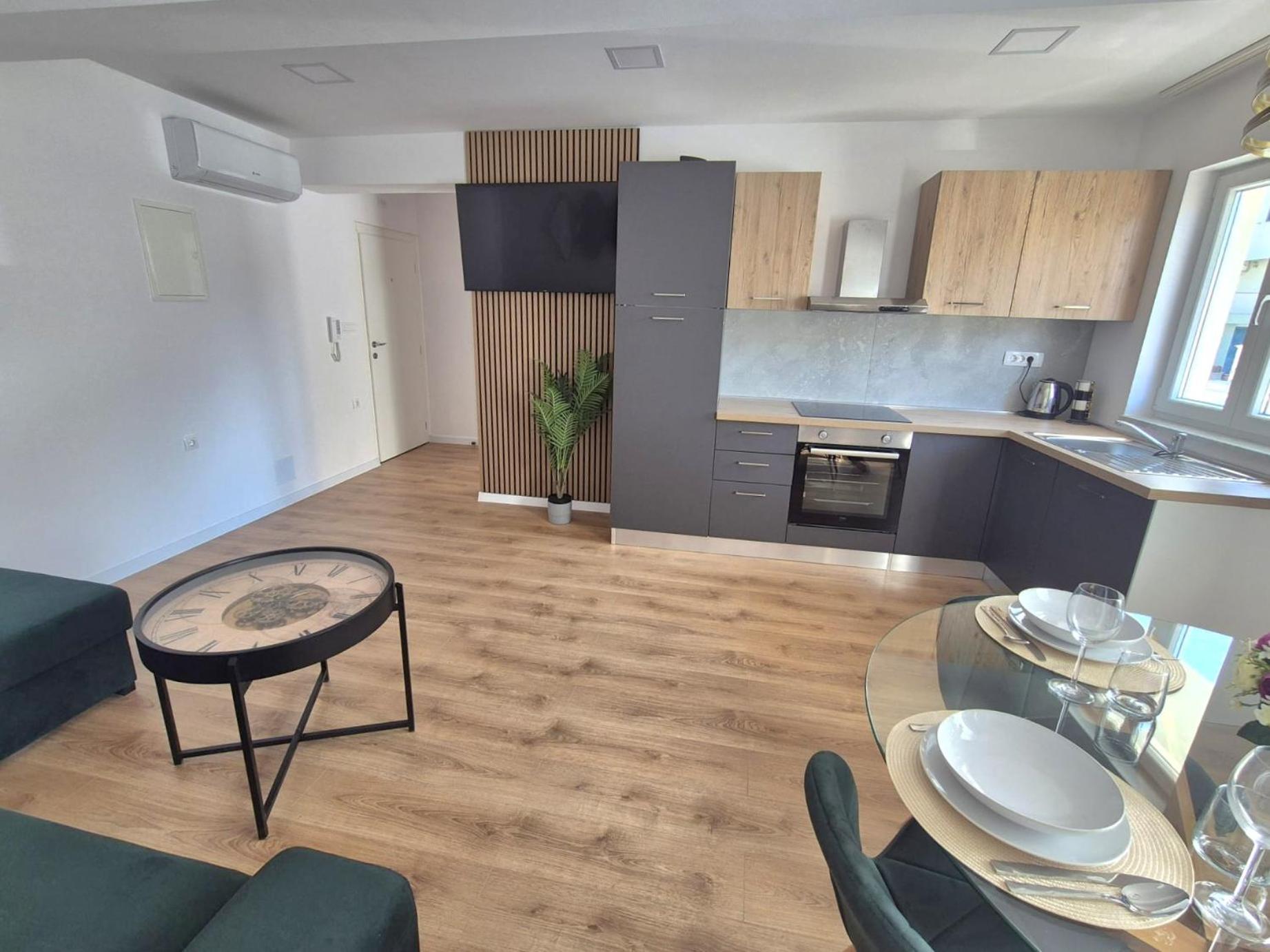 Apartma M&m-sea View & Private Parking *